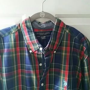 Polo long sleeve button down